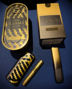 限定黑金配色 IQOS 加熱菸主機 黑金奢華設計 × 穩定加熱技術 × 限量珍藏 7 限定黑金配色 IQOS